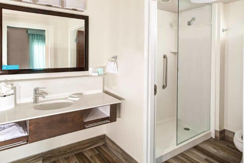 Hampton Inn & Suites By Hilton Atlanta Perimeter 邓伍迪 外观 照片